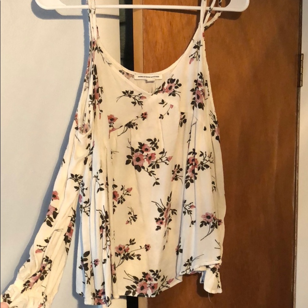 Cold shoulder shirt
